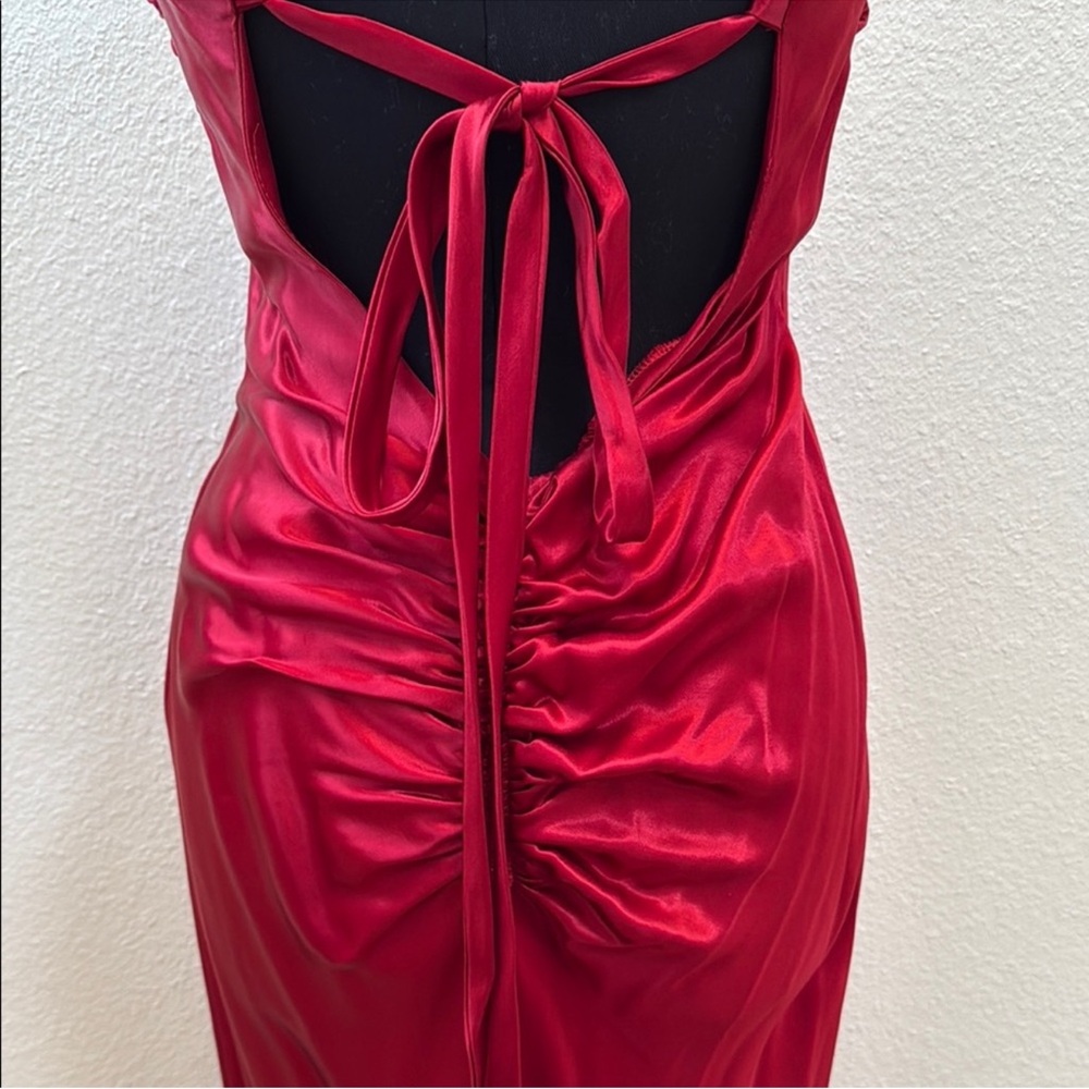 Zum Zum by Niki Livas Vibrant Red Party Gown - Picture 8 of 10